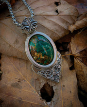 Load image into Gallery viewer, Malachite with Copper Inclusions, Large Filigree Pendant