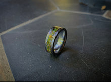 Load image into Gallery viewer, Textured Tungsten with Butterscotch Opal (Size 11)