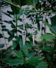 Load image into Gallery viewer, Sanβs Kunai Dagger Earrings