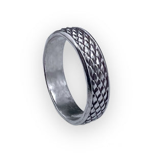 Dragon Scale Infinity Ring Band